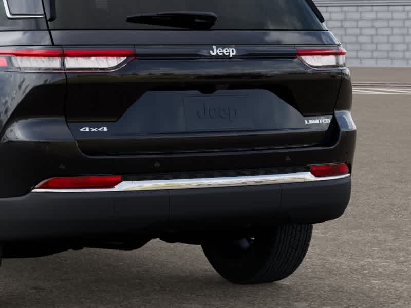 Thumbnail: 2025 Jeep Grand Cherokee - 13