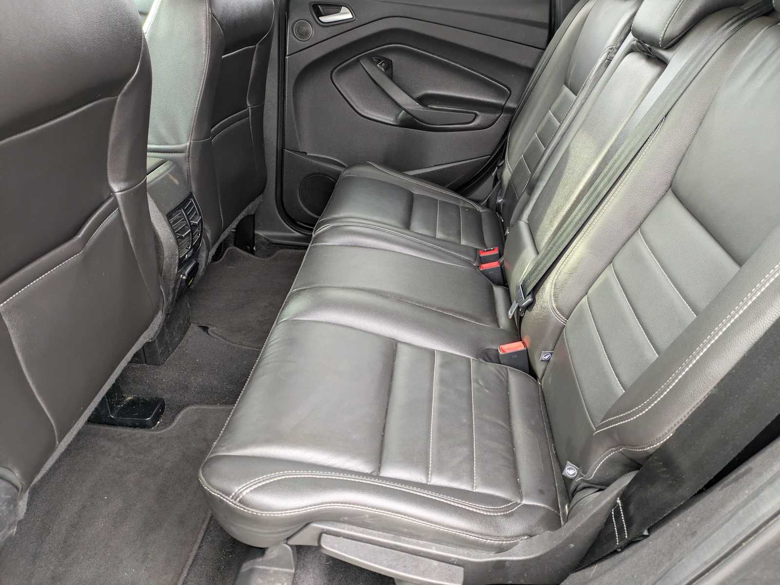 Thumbnail: 2016 Ford Escape - 19