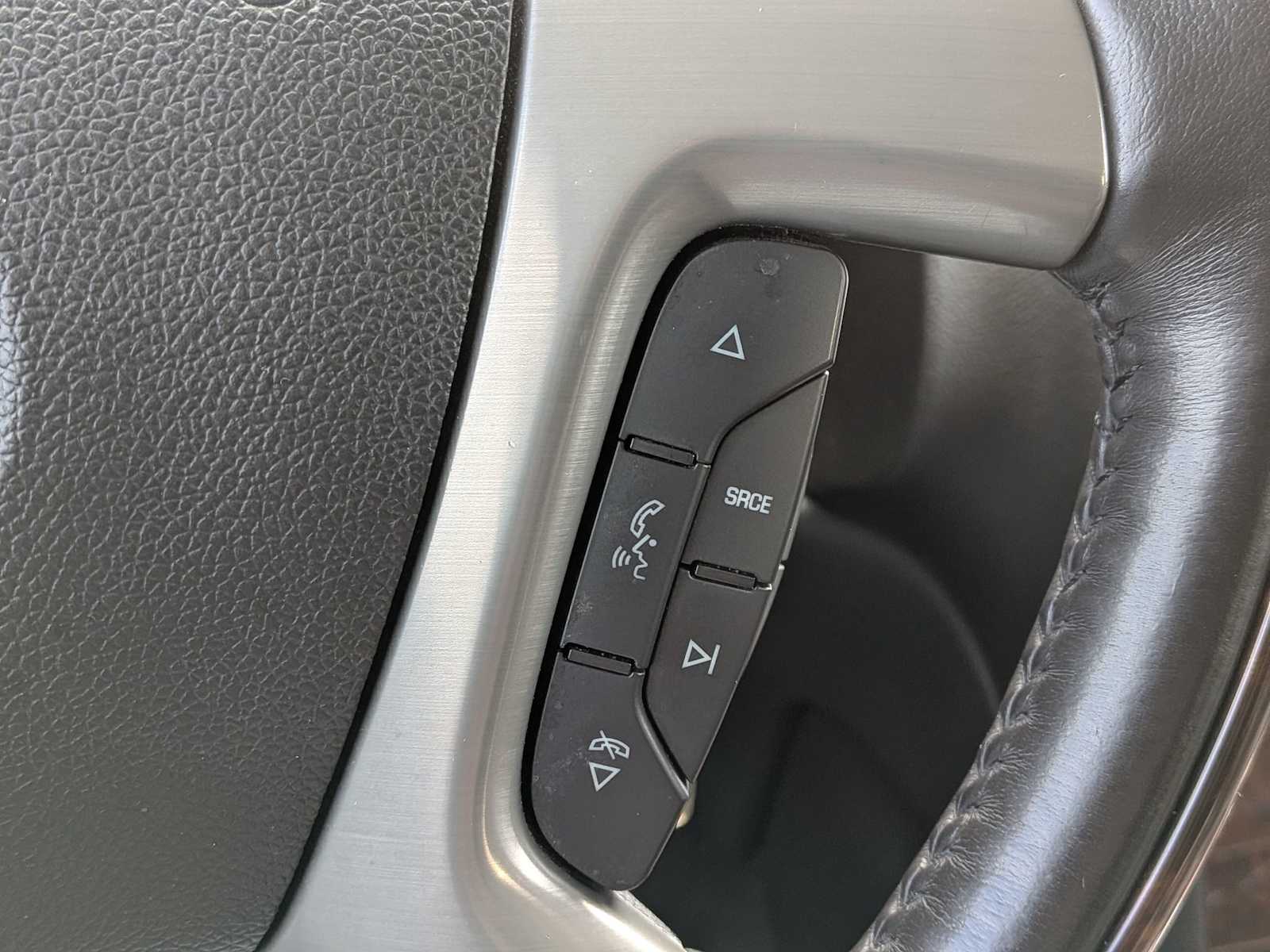 Thumbnail: 2014 GMC Yukon XL - 24