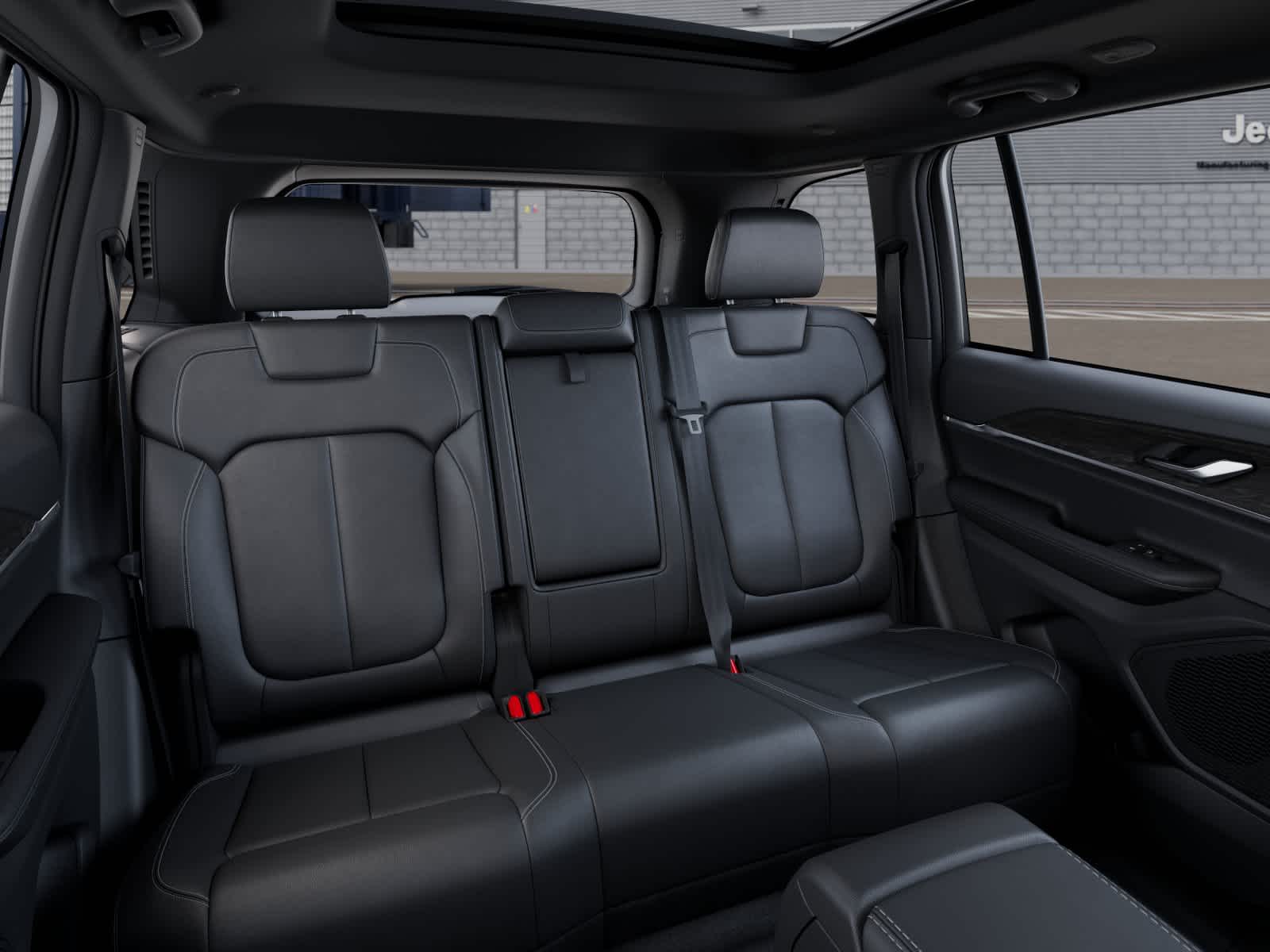 Thumbnail: 2025 Jeep Grand Cherokee - 15