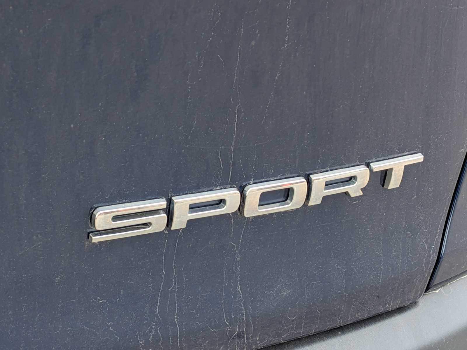 Thumbnail: 2018 Jeep Cherokee - 12