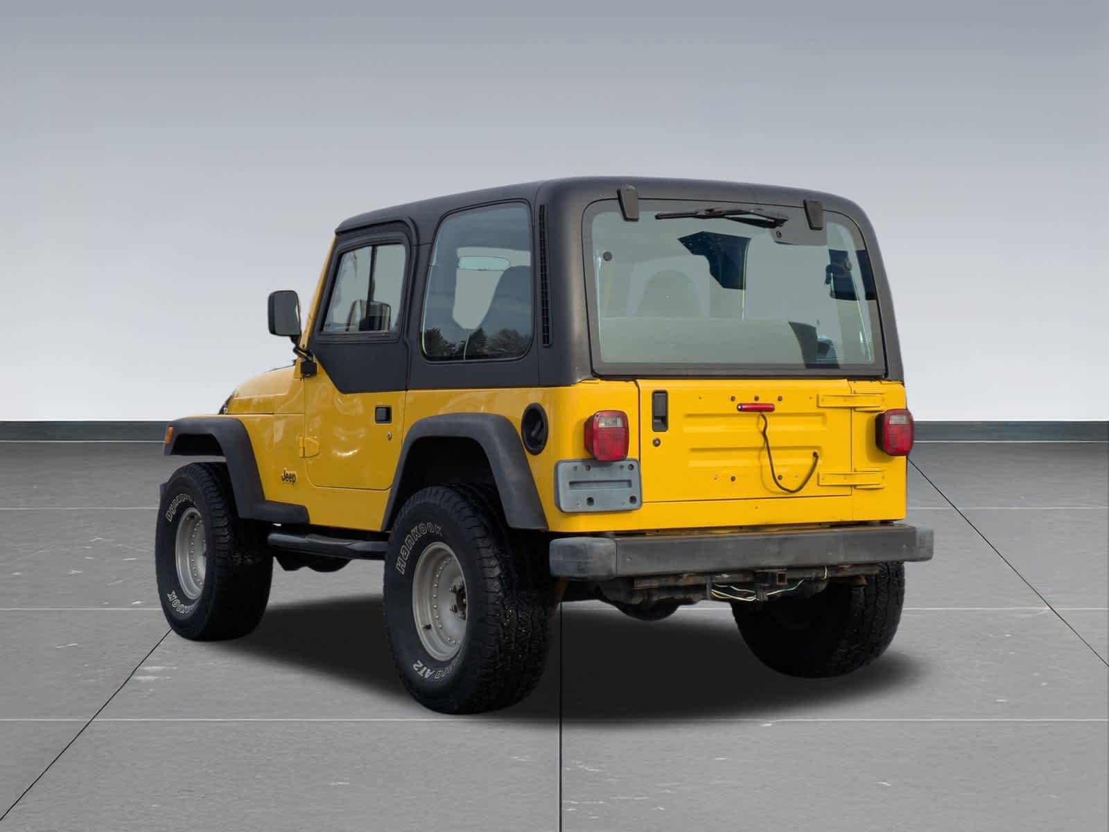 Thumbnail: 2002 Jeep Wrangler - 4