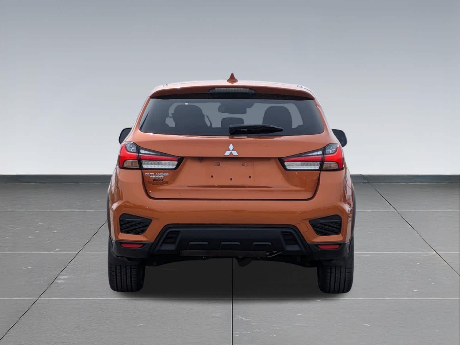 Thumbnail: 2021 Mitsubishi Outlander Sport - 4