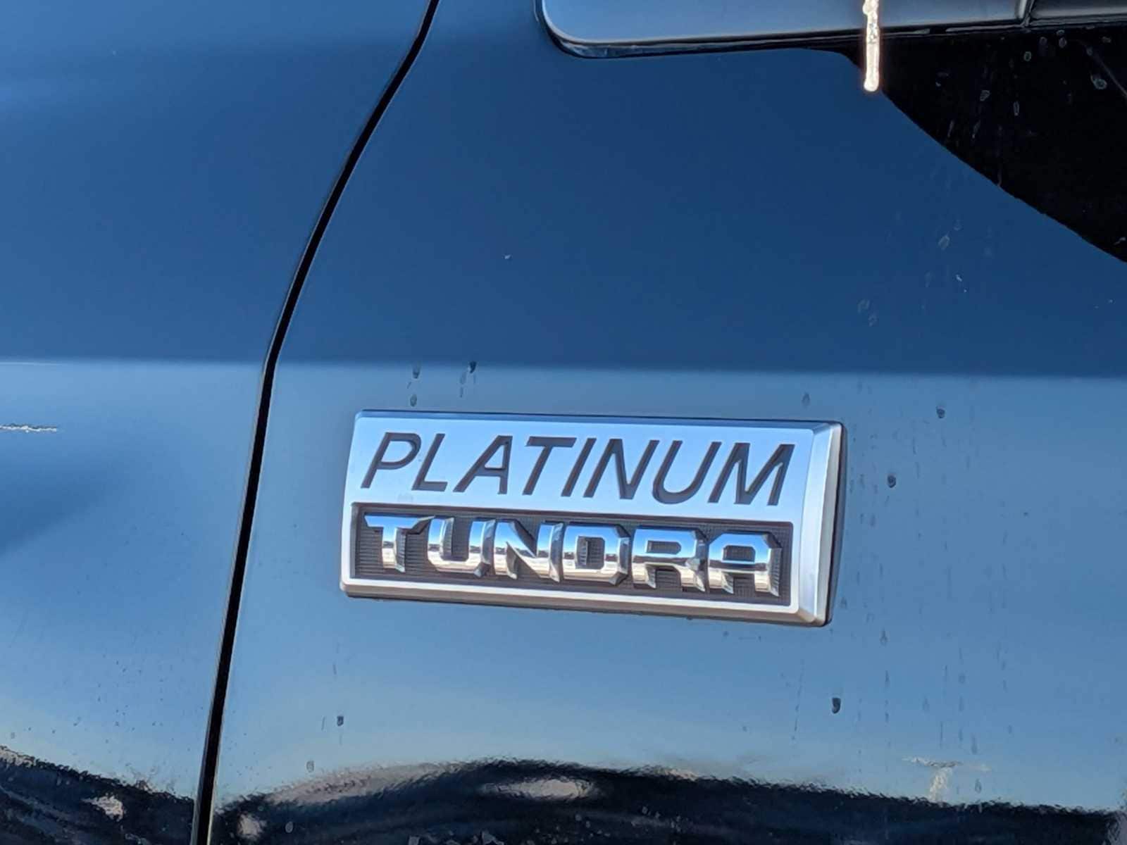 Thumbnail: 2014 Toyota Tundra - 11