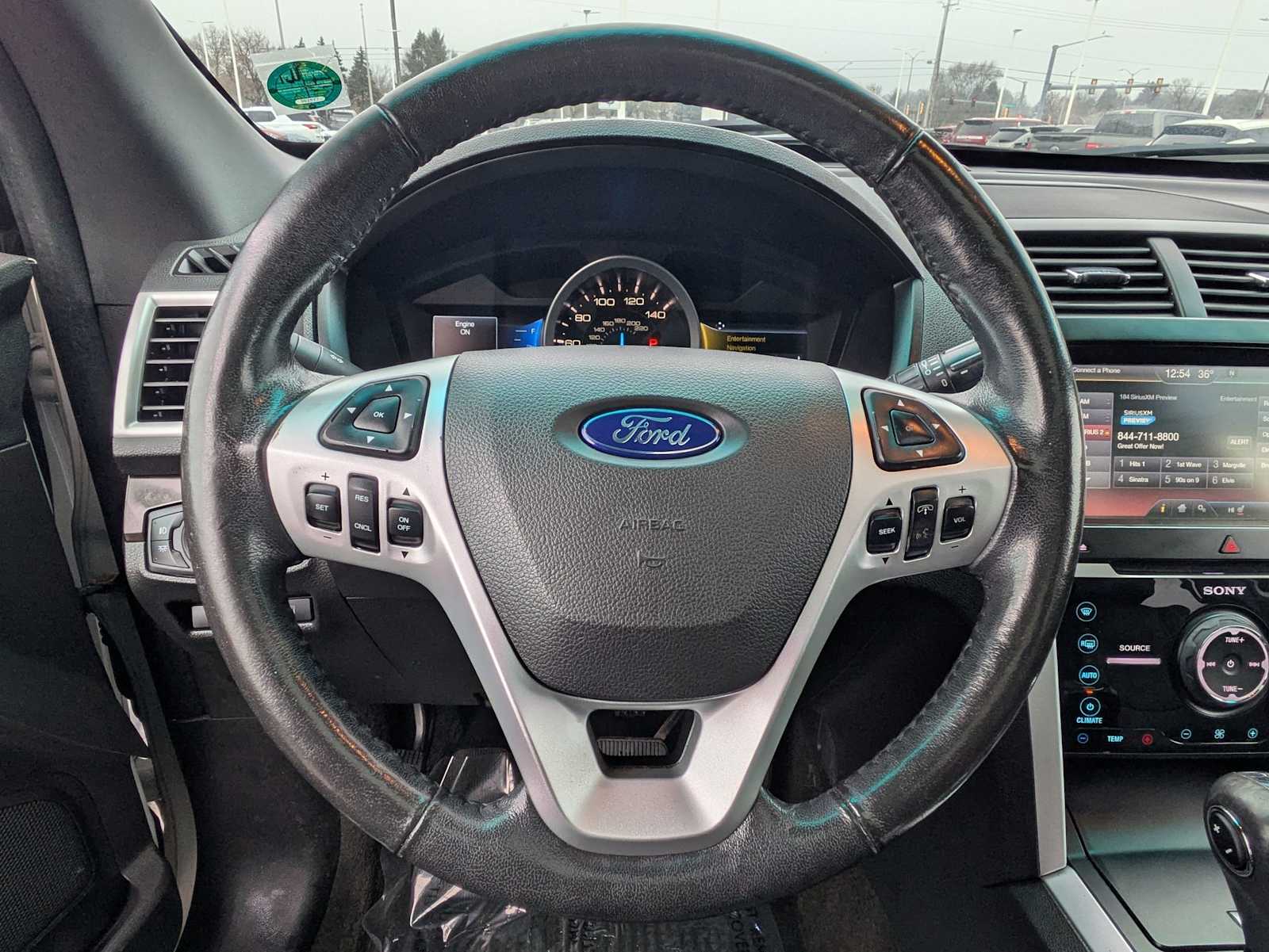 Thumbnail: 2014 Ford Explorer - 23