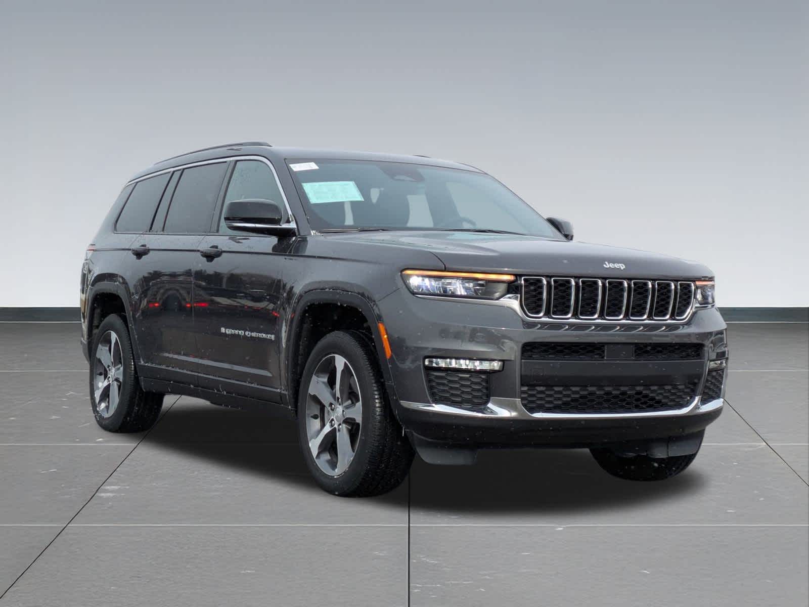 Thumbnail: 2025 Jeep Grand Cherokee L - 8