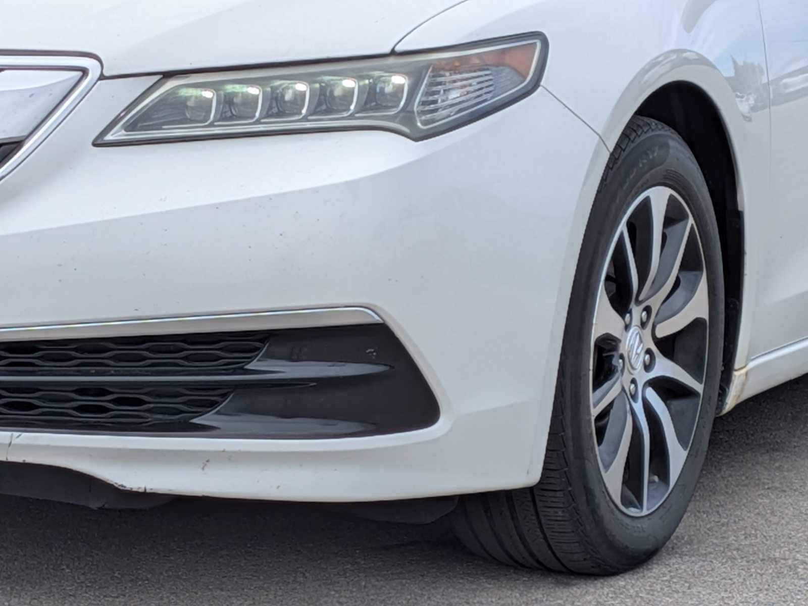 Thumbnail: 2015 Acura TLX - 10
