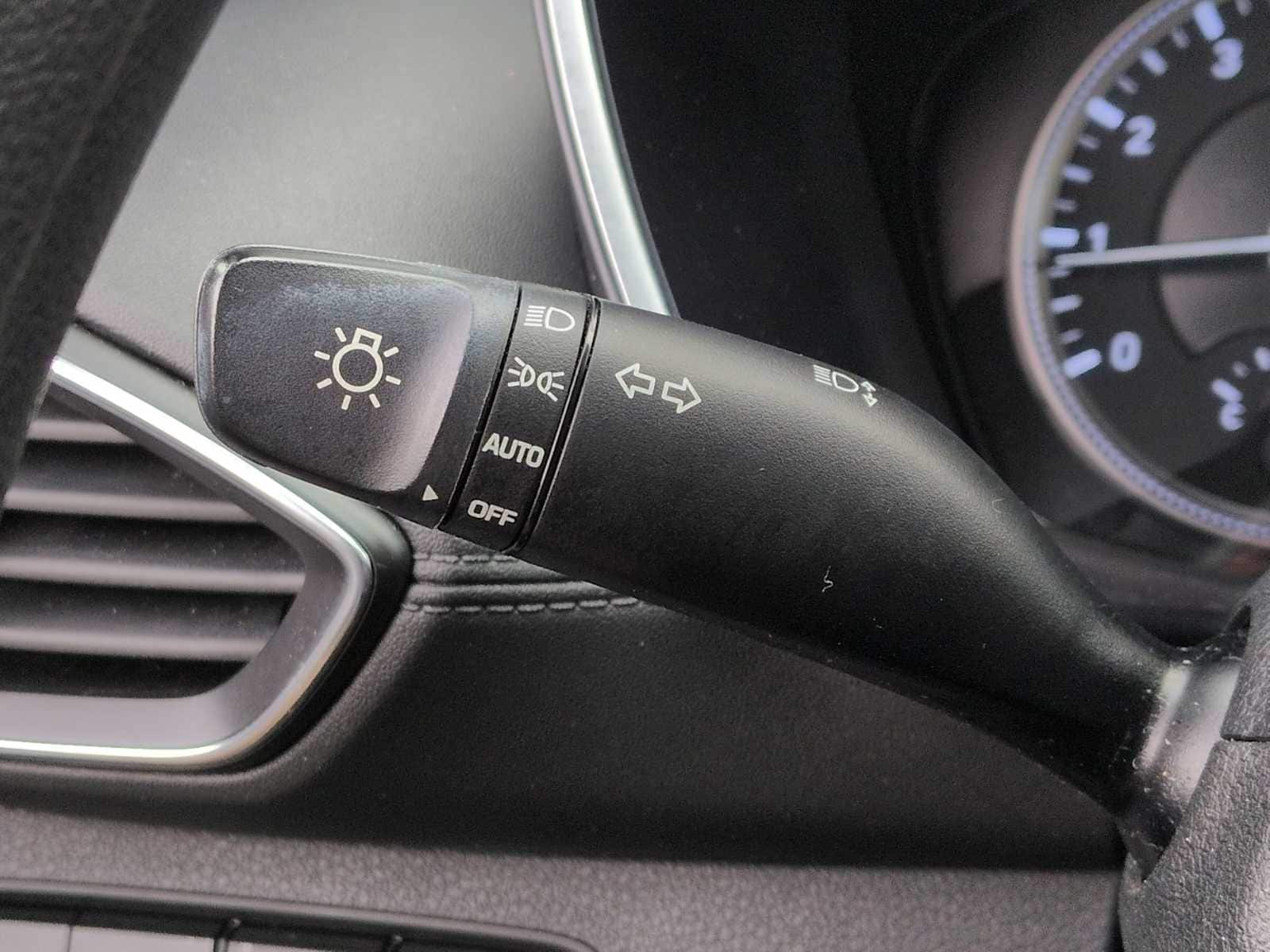 Thumbnail: 2020 Hyundai Santa Fe - 25