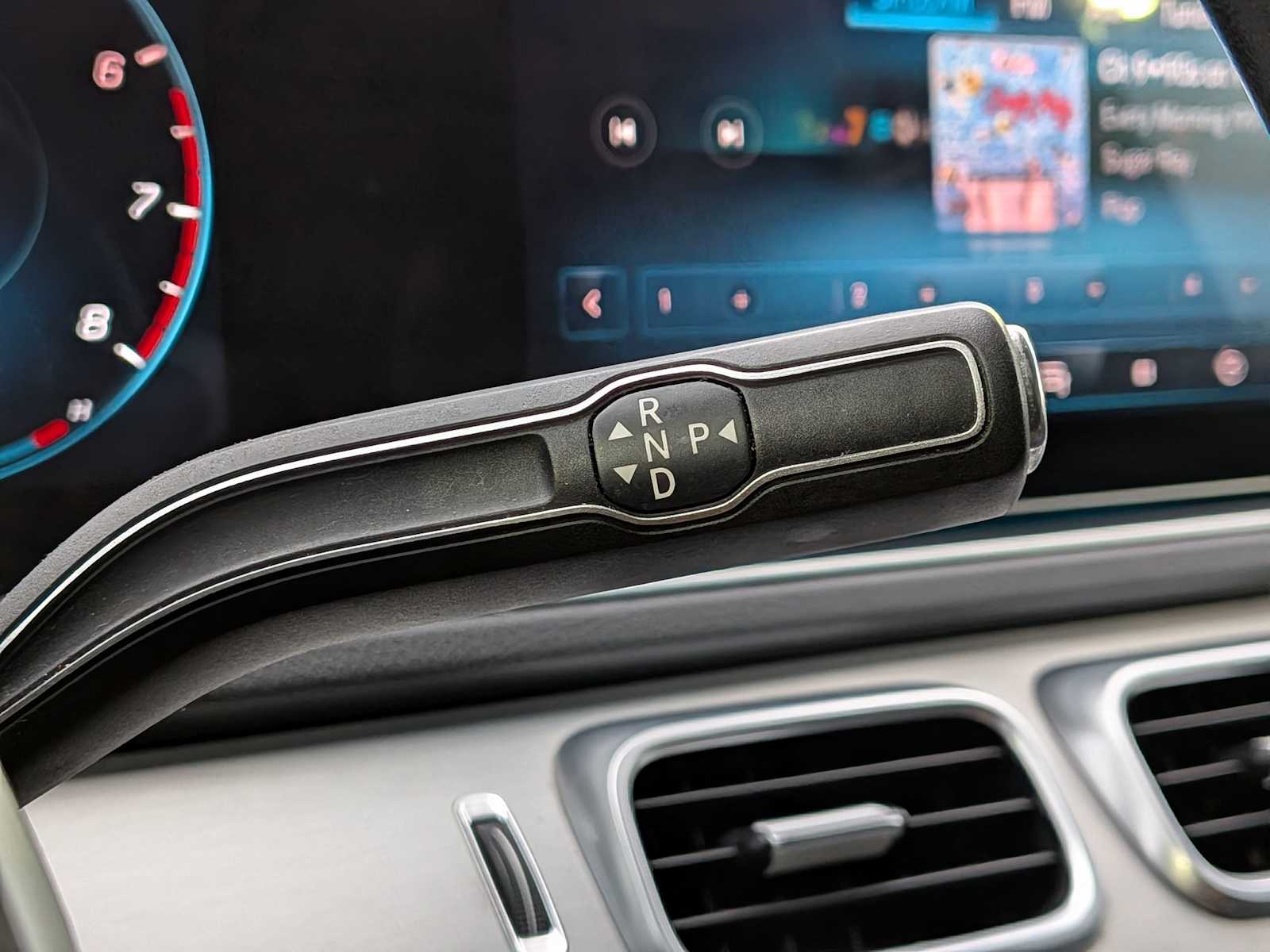 Thumbnail: 2020 Mercedes-Benz GLE - 24