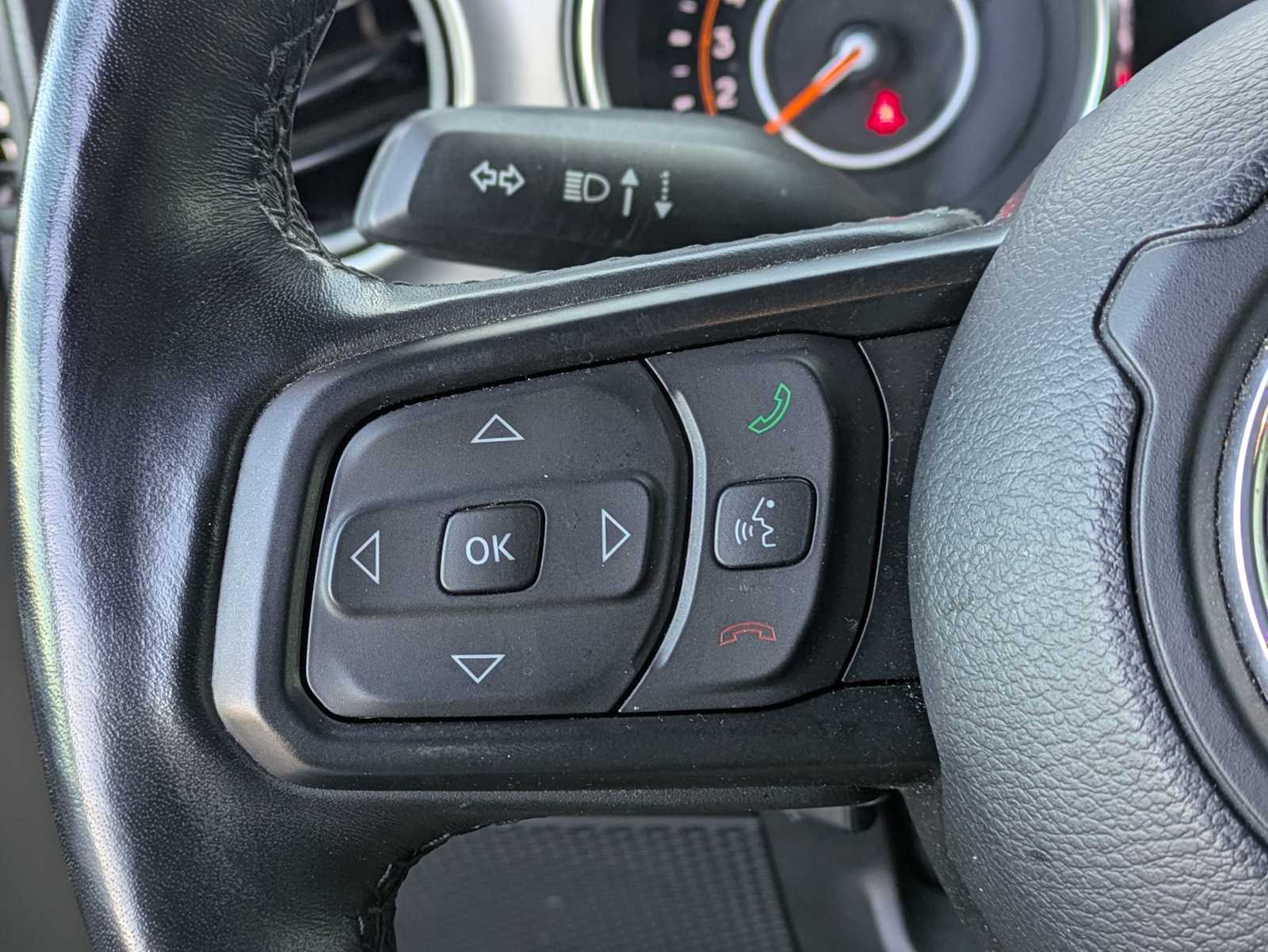 Thumbnail: 2022 Jeep Gladiator - 20