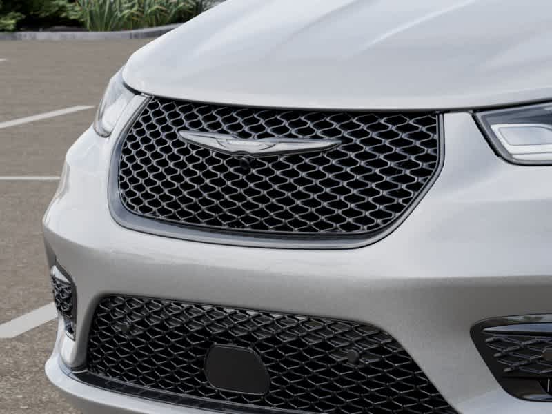 Thumbnail: 2026 Chrysler Pacifica - 11