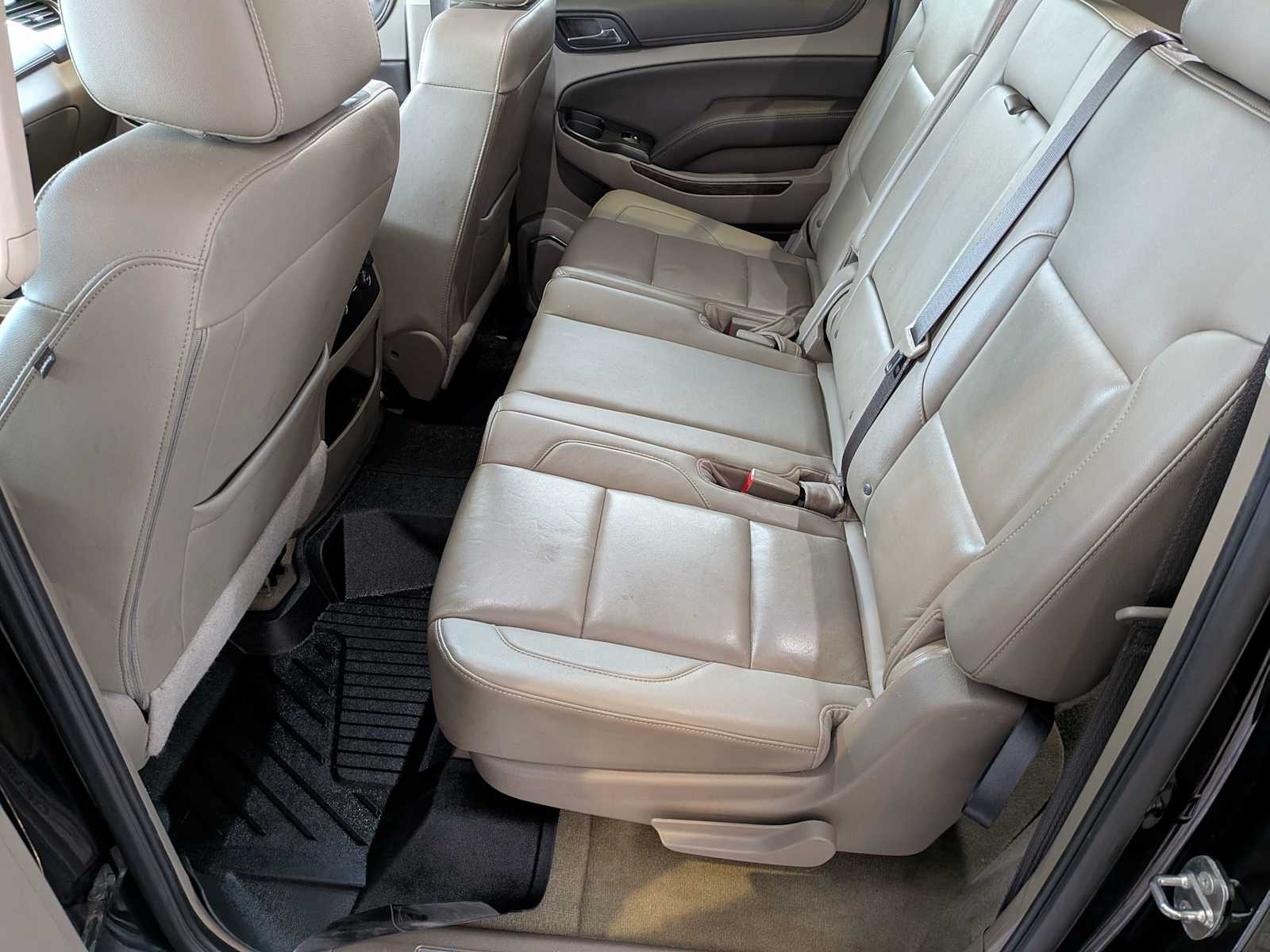 Thumbnail: 2018 Chevrolet Suburban - 18