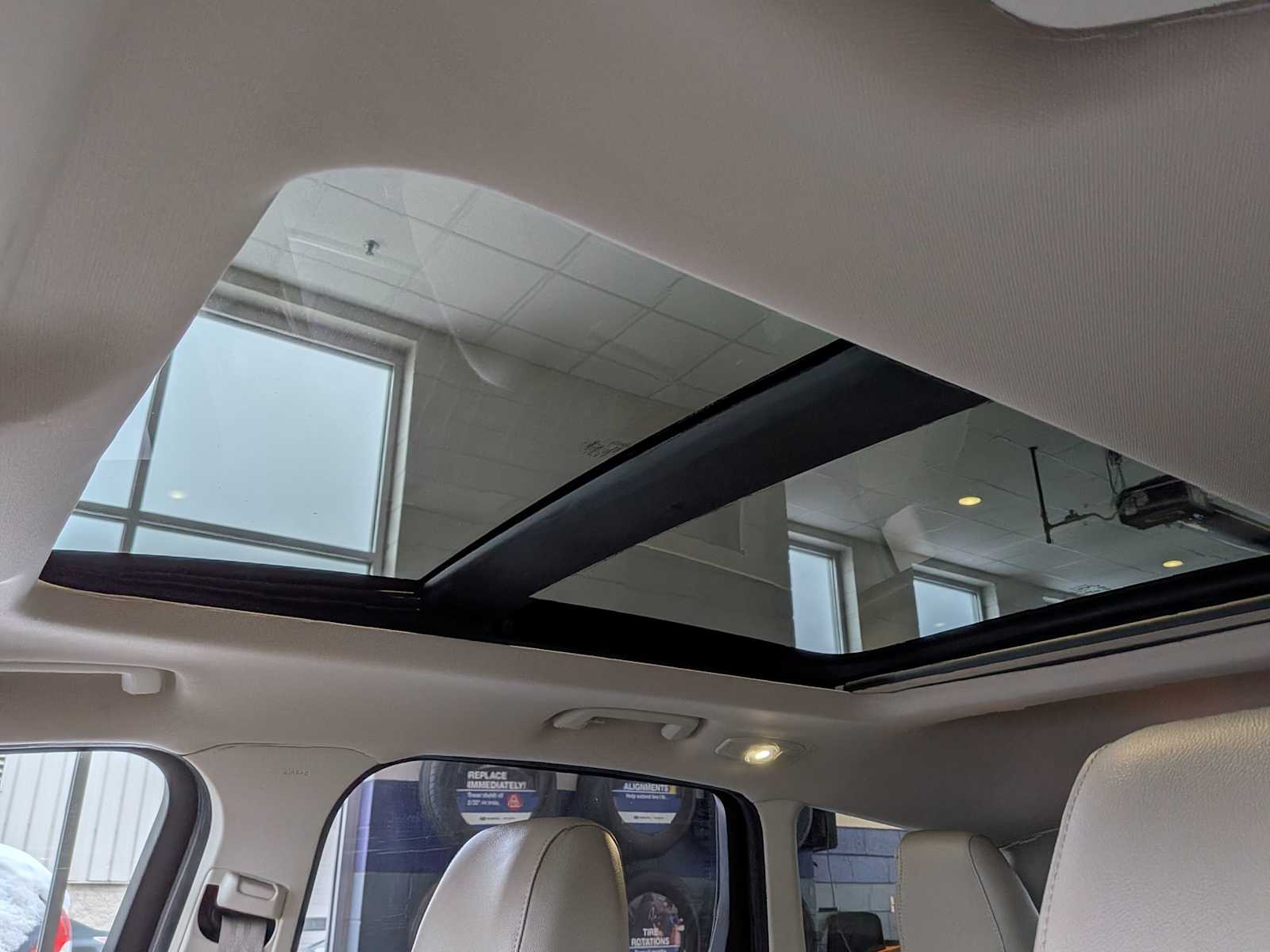 Thumbnail: 2016 Ford Escape - 19