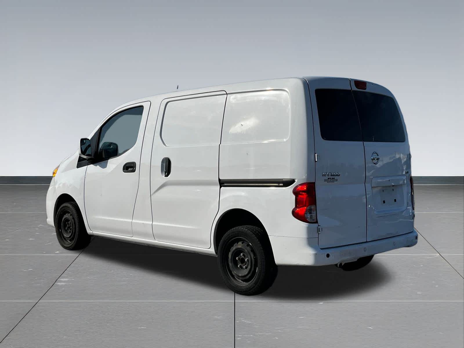 2021 Nissan NV200 SV photo 4