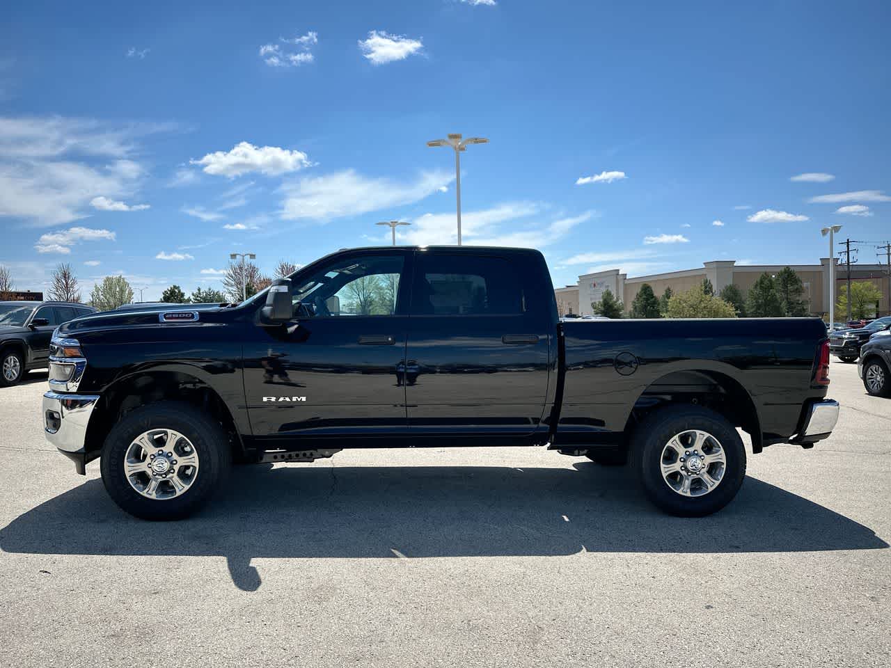 2025 Ram 2500 Big Horn photo 2