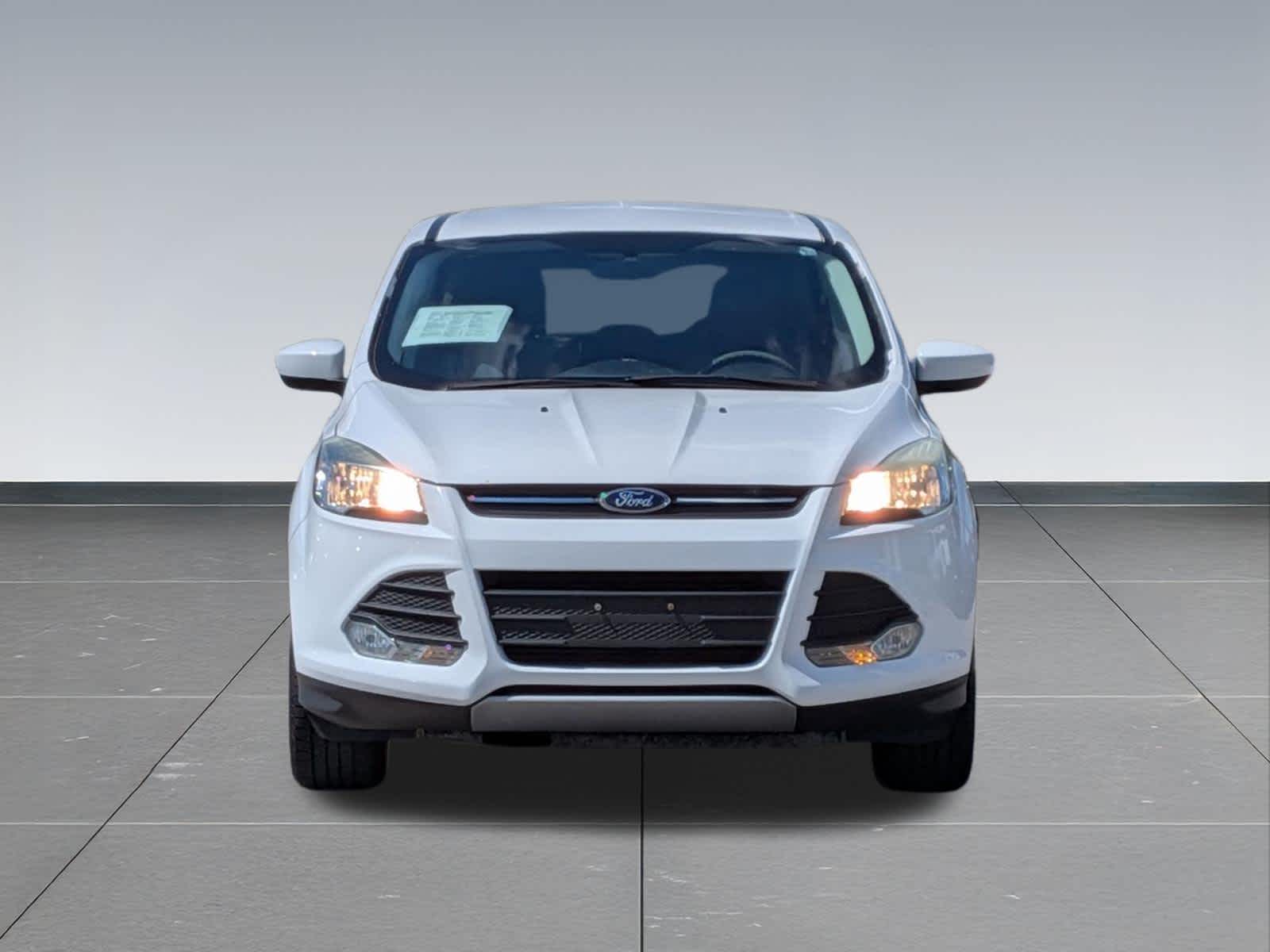 Thumbnail: 2015 Ford Escape - 9