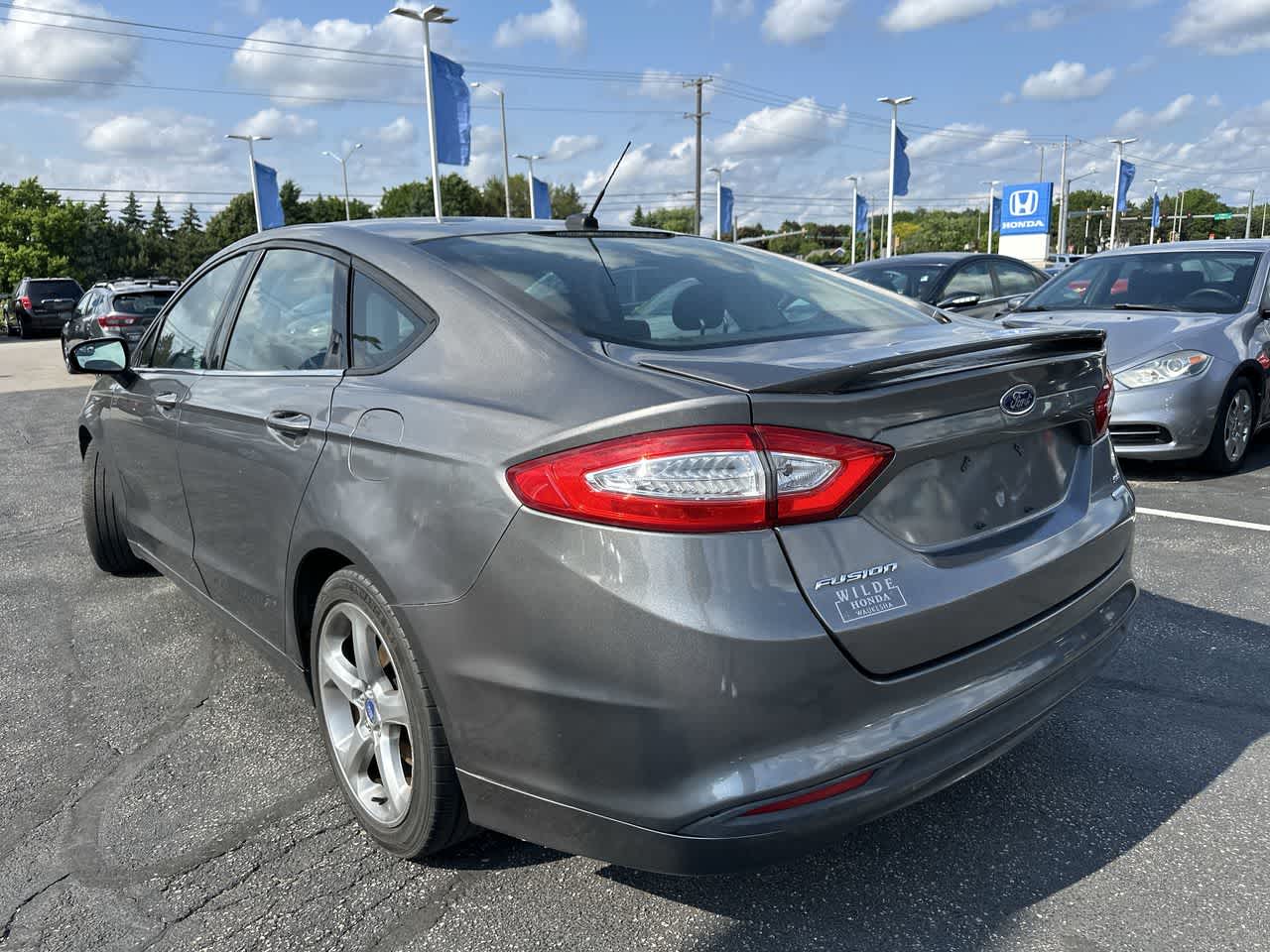 Thumbnail: 2013 Ford Fusion - 3