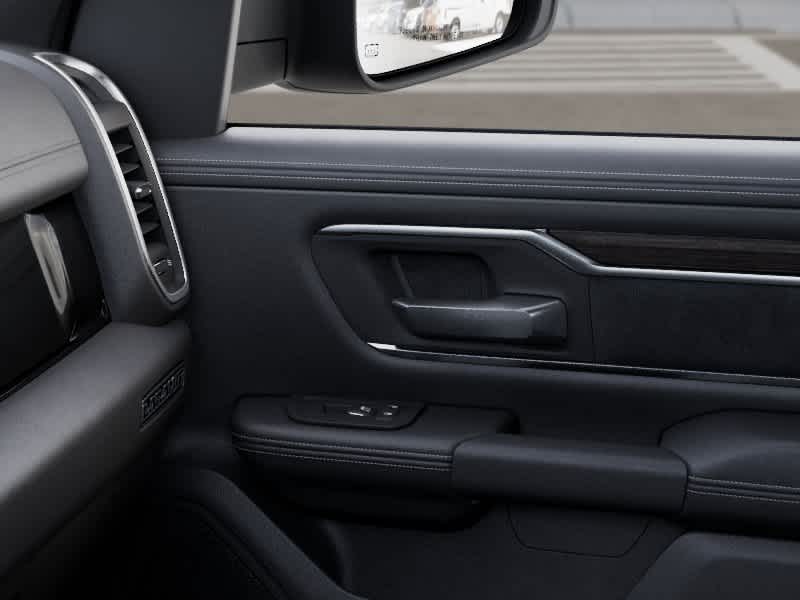 Thumbnail: 2026 RAM 1500 - 25