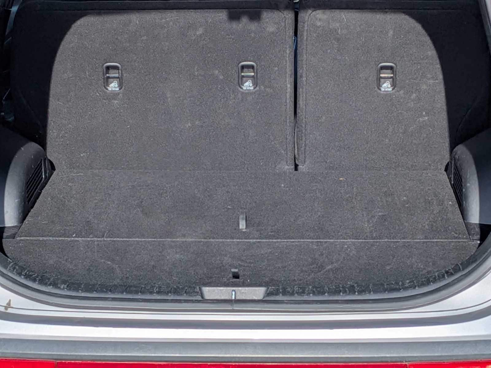 Thumbnail: 2023 Hyundai Santa Fe - 32