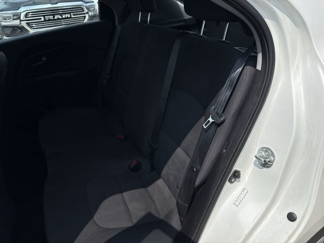 Thumbnail: 2014 Kia Rio5 - 16