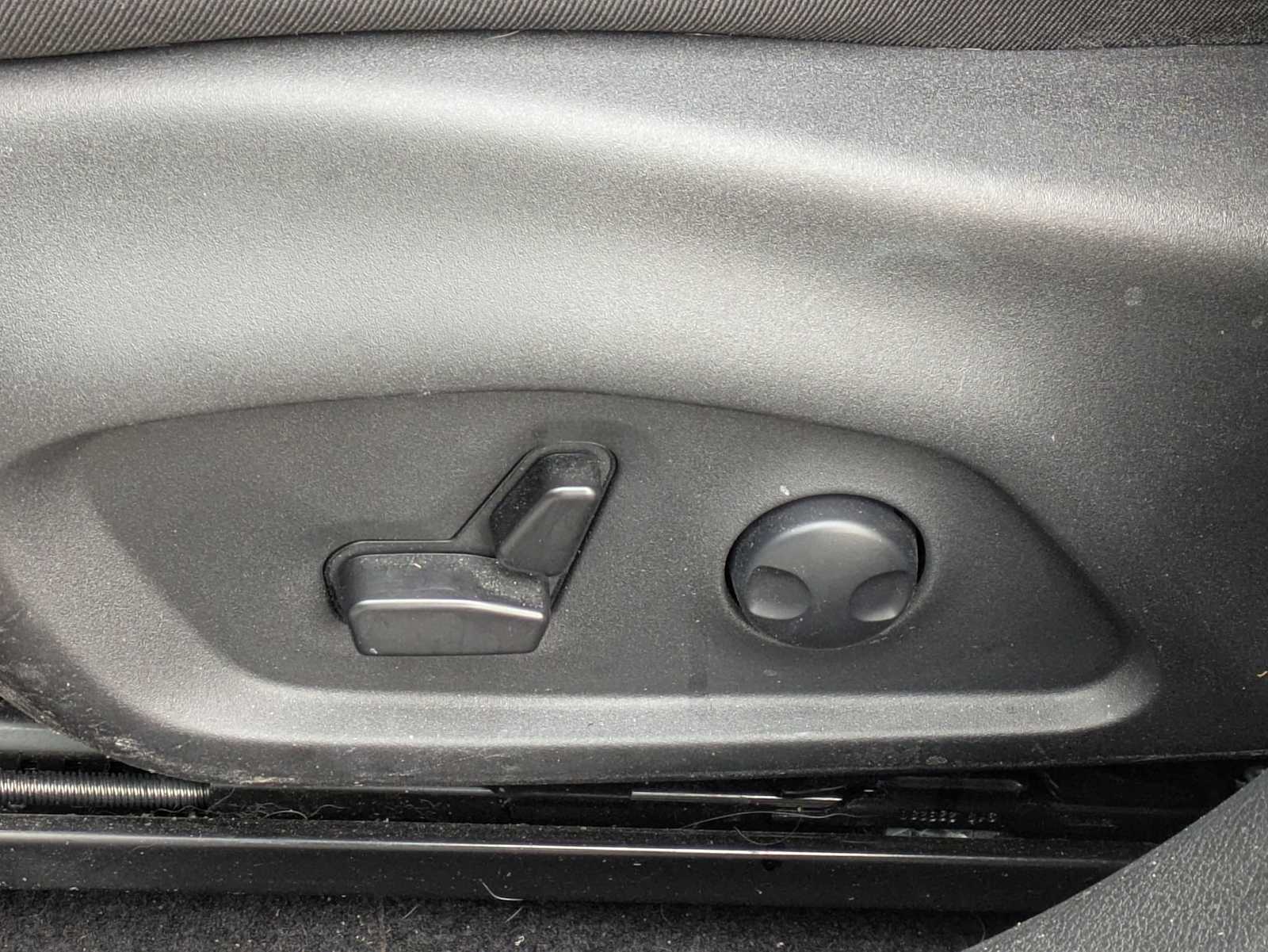 Thumbnail: 2024 Jeep Compass - 16