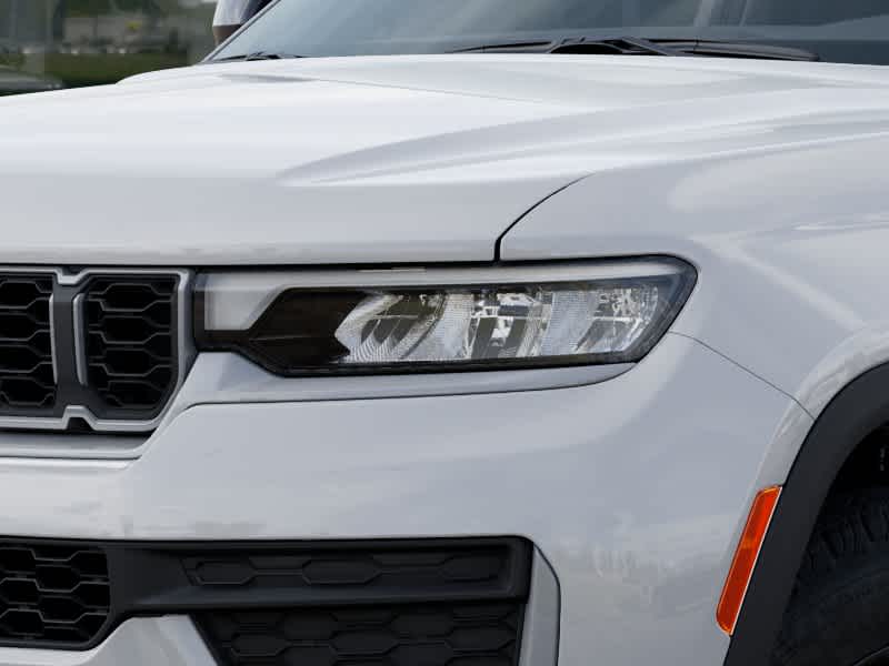 Thumbnail: 2026 Jeep Grand Cherokee - 10