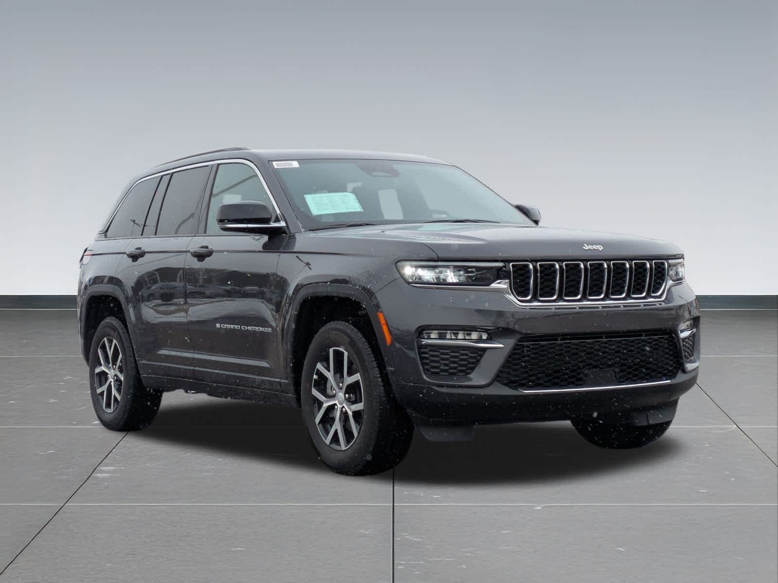 Thumbnail: 2025 Jeep Grand Cherokee - 8