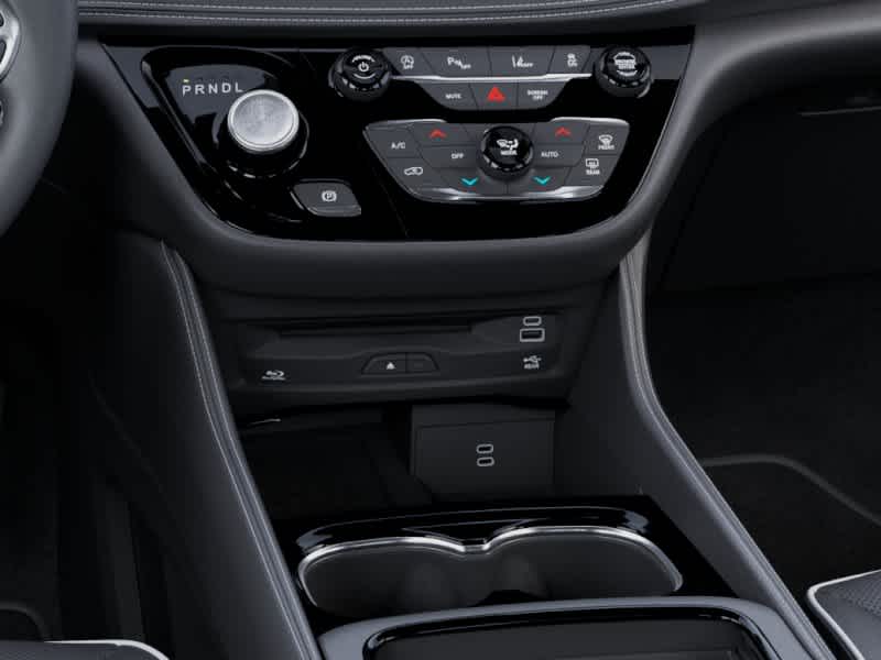 Thumbnail: 2026 Chrysler Pacifica - 24