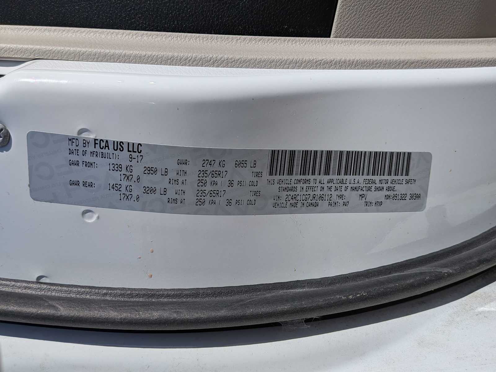 Thumbnail: 2018 Chrysler Pacifica - 31