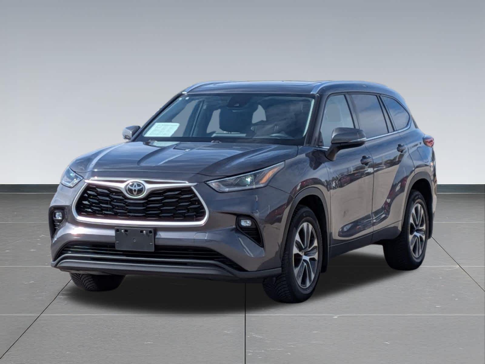 Thumbnail: 2021 Toyota Highlander - 9