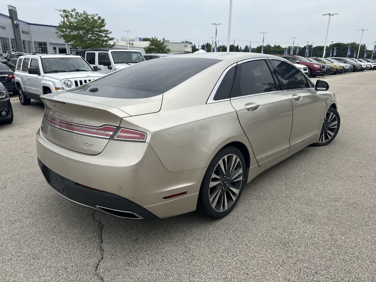 Thumbnail: 2017 Lincoln MKZ - 6