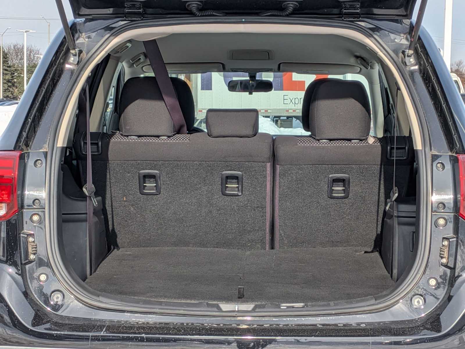 Thumbnail: 2017 Mitsubishi Outlander - 30