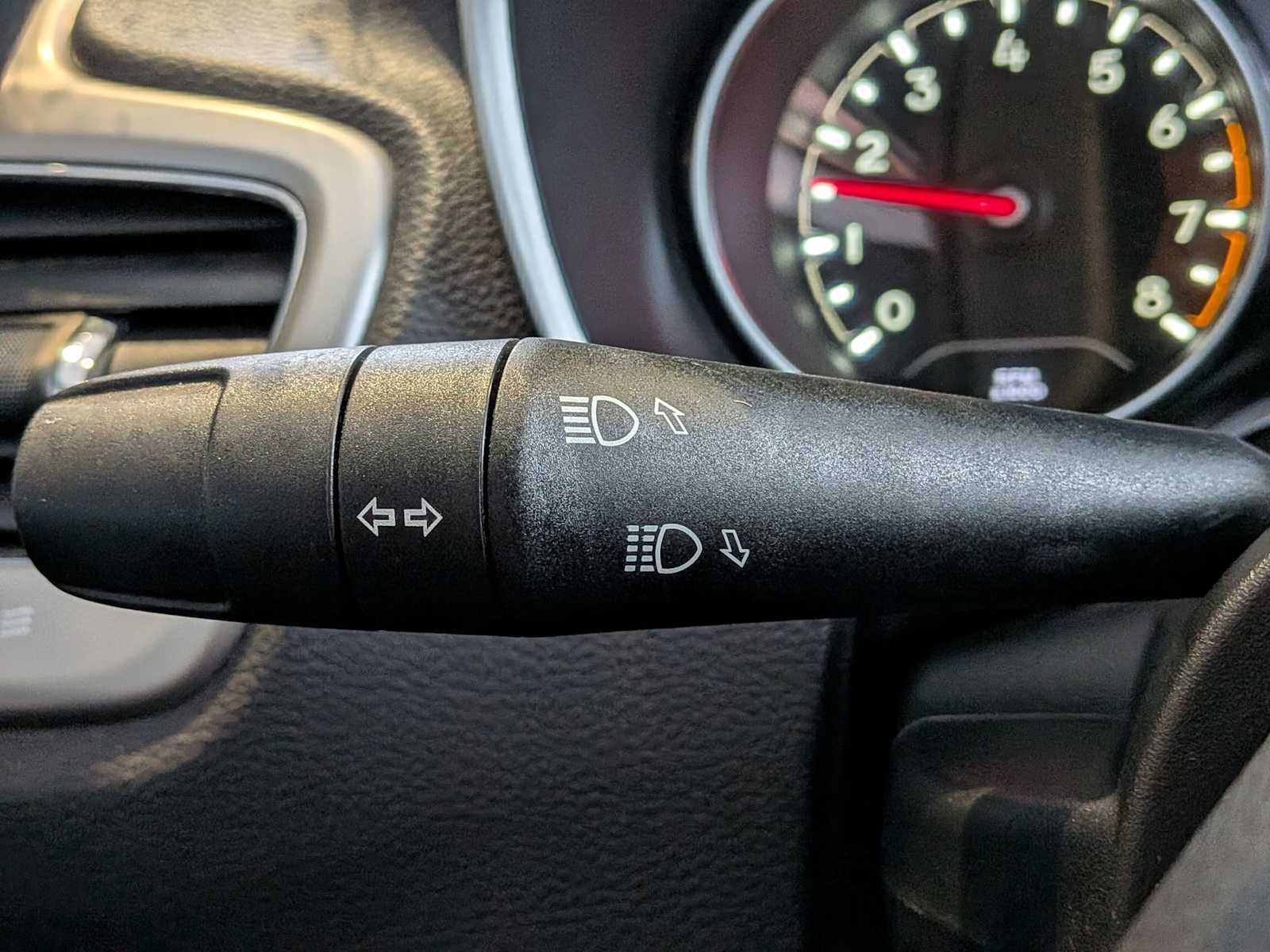 Thumbnail: 2018 Jeep Compass - 25