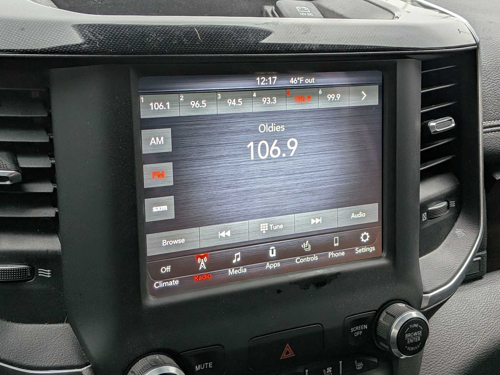 Thumbnail: 2021 RAM 1500 - 25