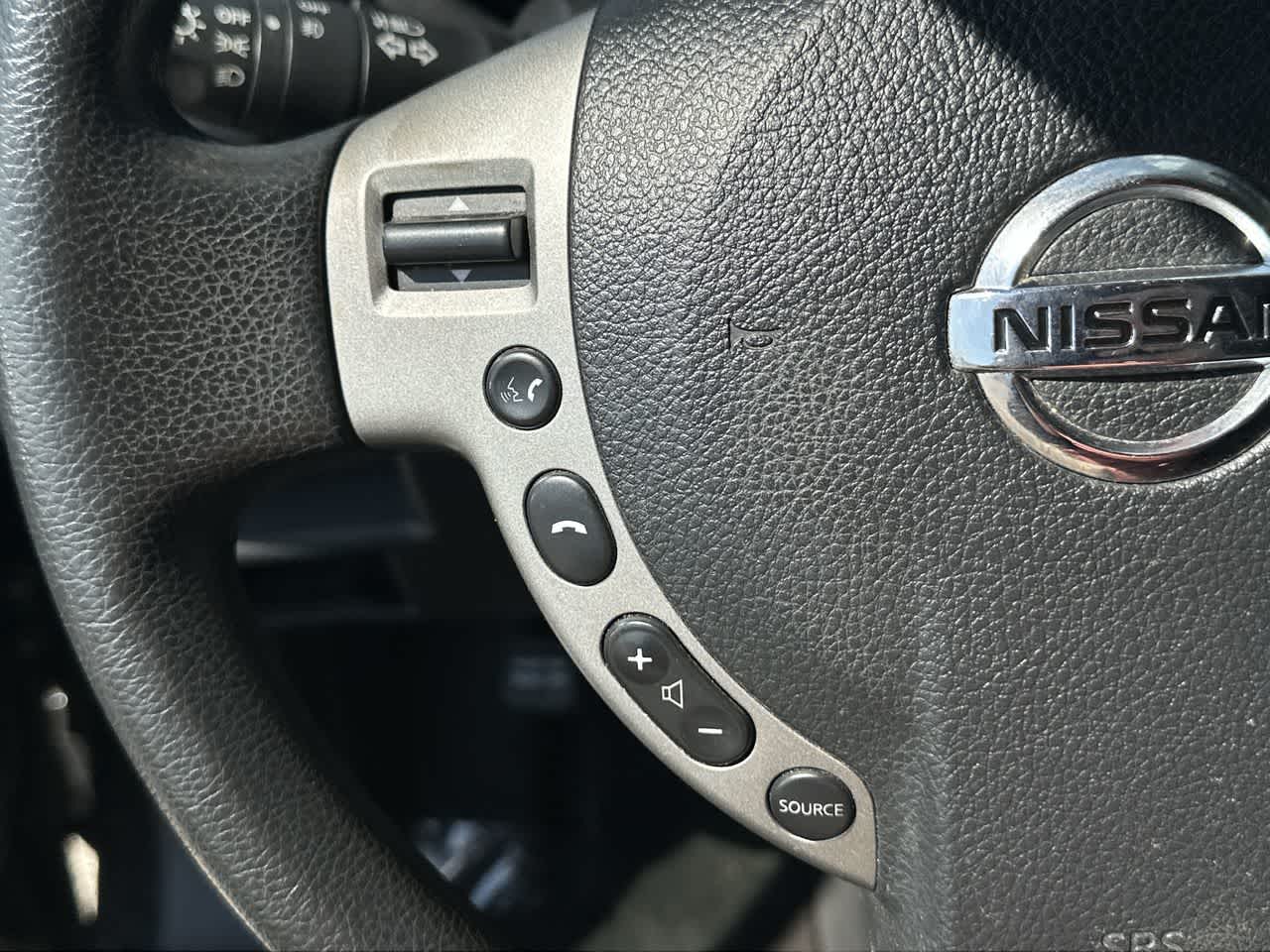Thumbnail: 2013 Nissan Rogue - 21