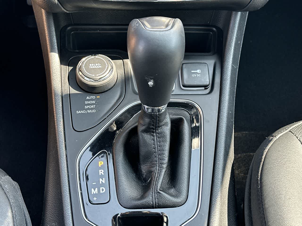 2019 Jeep Cherokee Limited Edition 35