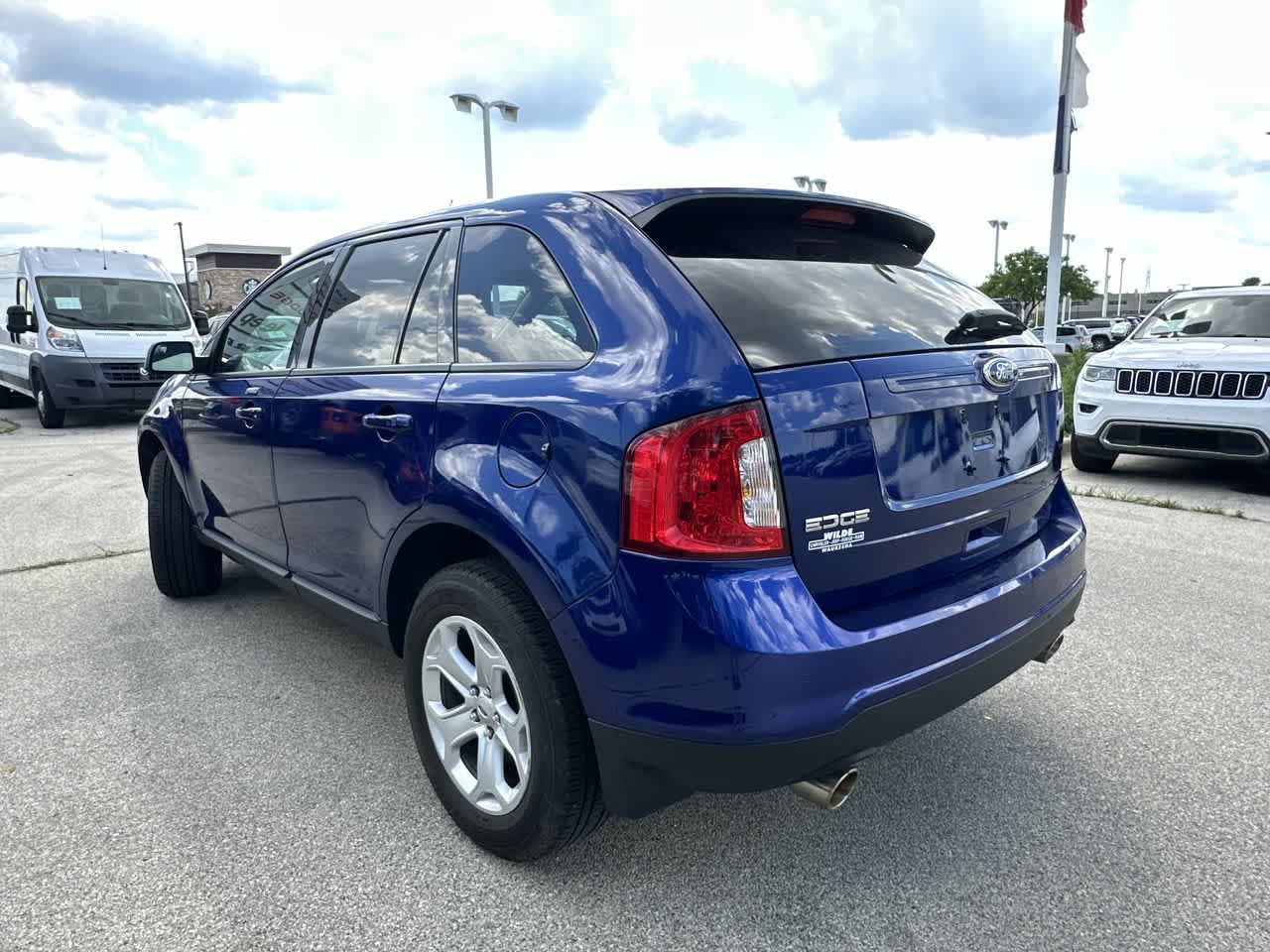 Thumbnail: 2014 Ford Edge - 3