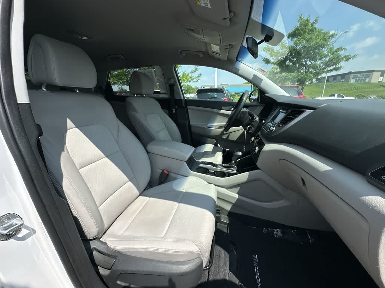 Thumbnail: 2018 Hyundai Tucson - 25