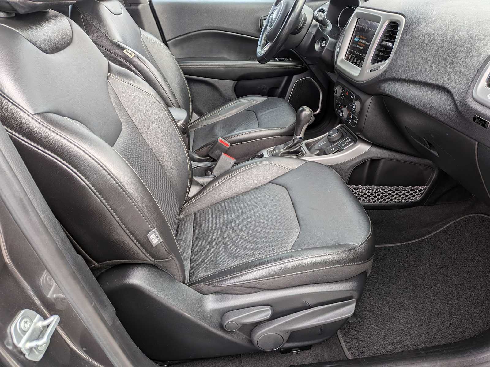 Thumbnail: 2021 Jeep Compass - 19