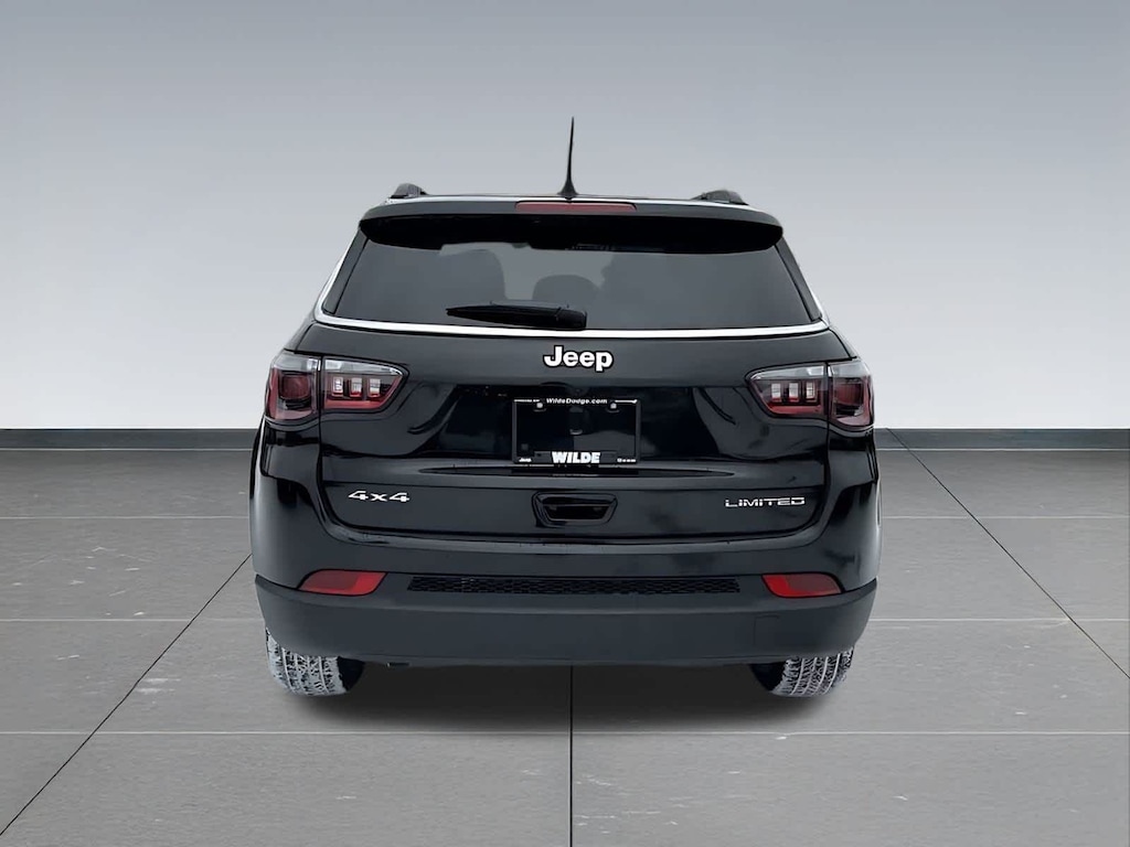 Used 2025 Jeep Compass Limited SUV