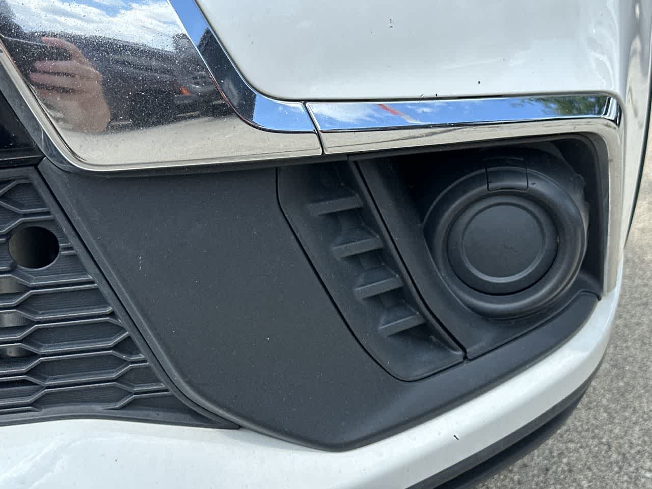 Thumbnail: 2018 Mitsubishi Outlander Sport - 9
