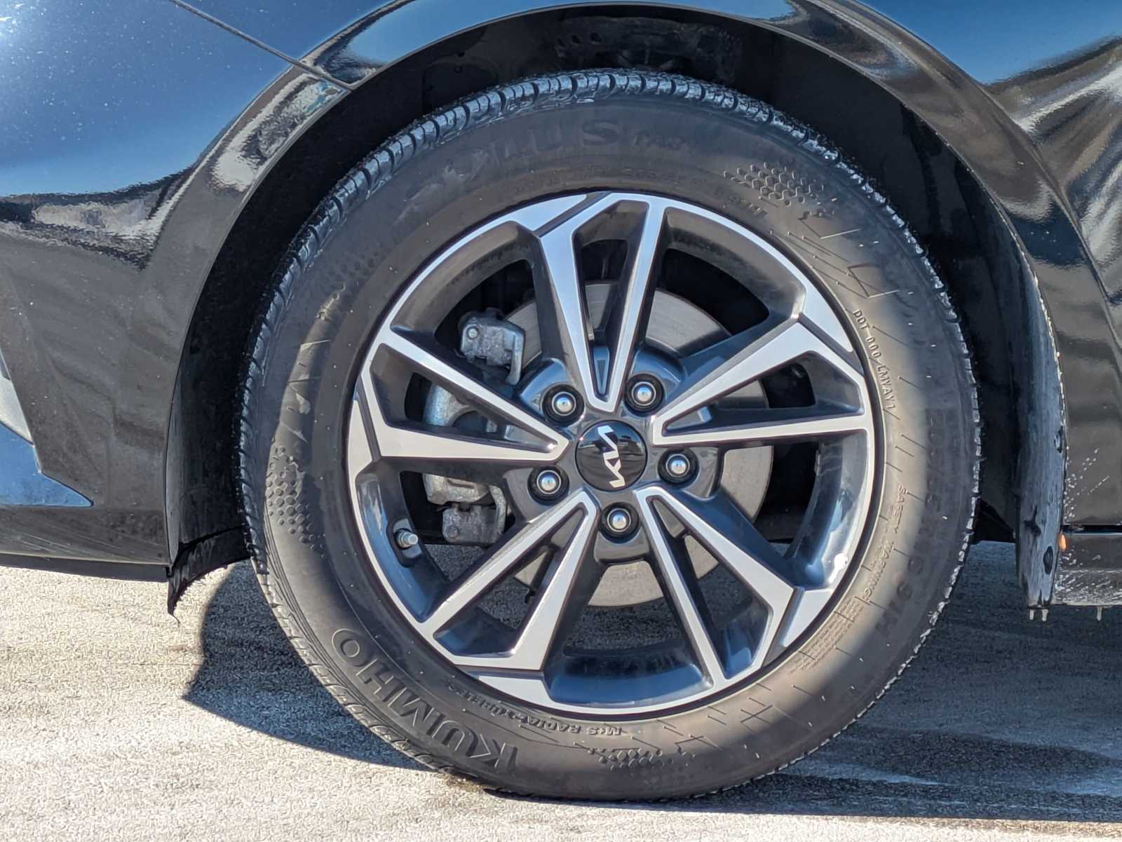 Thumbnail: 2024 Kia Forte - 13