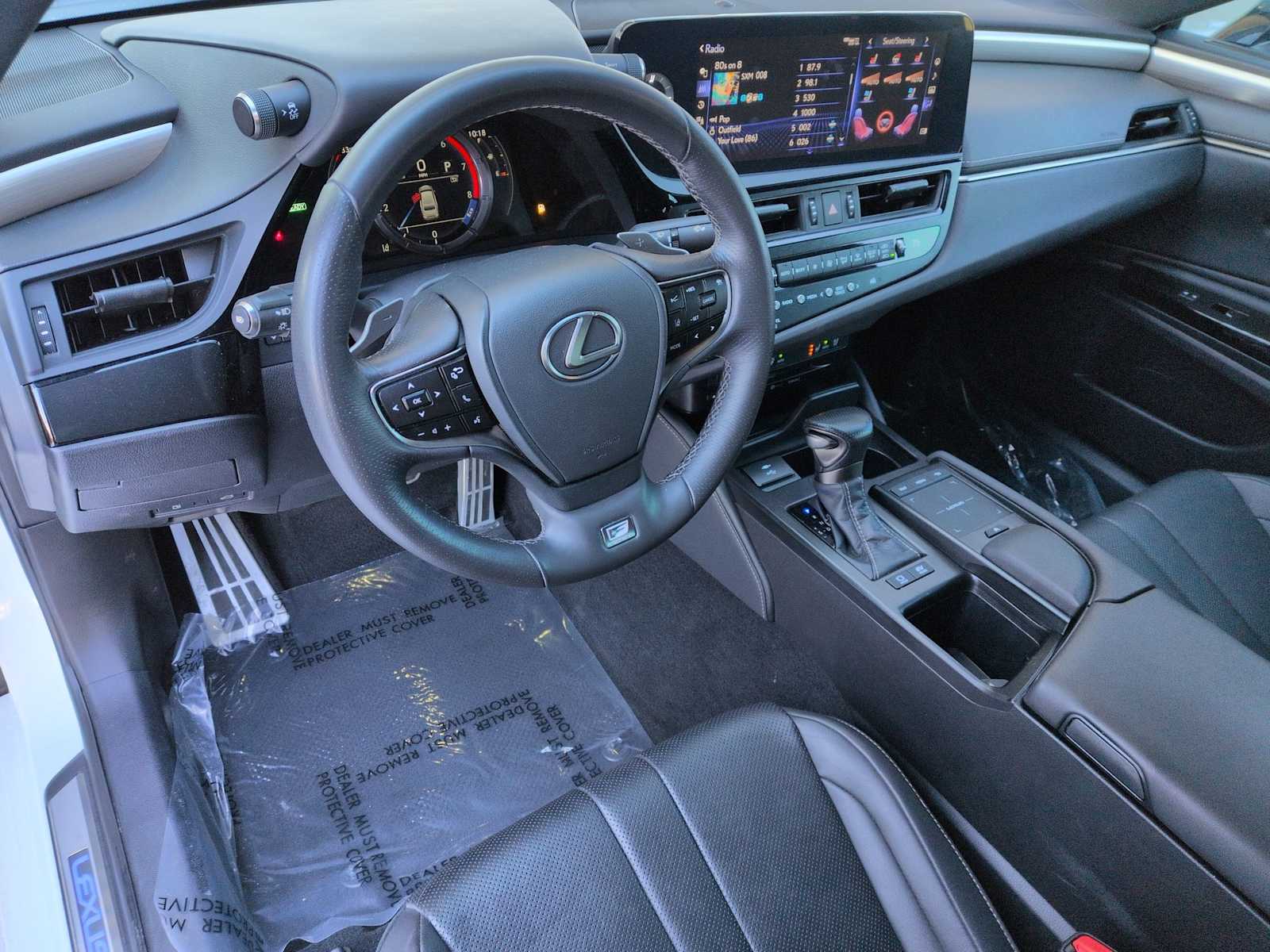 Thumbnail: 2022 Lexus ES - 2