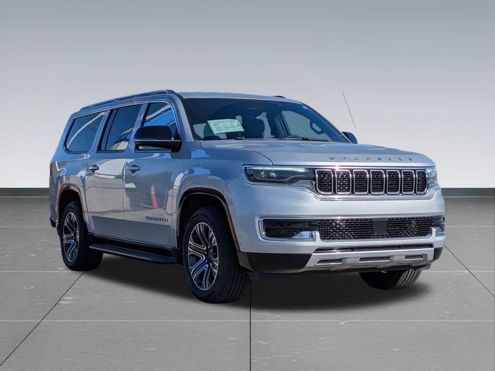 Thumbnail: 2023 Jeep Wagoneer - 8