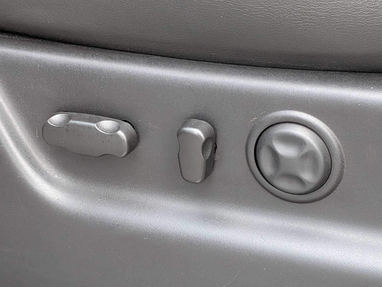 Thumbnail: 2014 GMC Yukon XL - 15