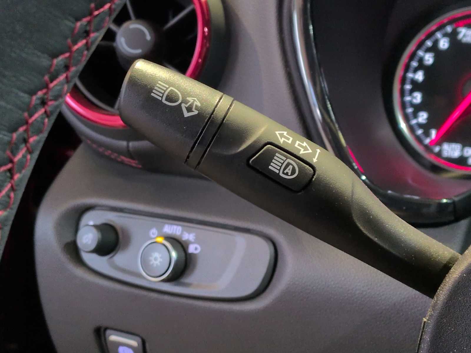 Thumbnail: 2022 Chevrolet Blazer - 26