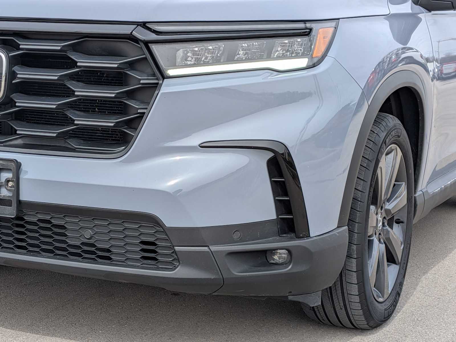 Thumbnail: 2023 Honda Pilot - 10