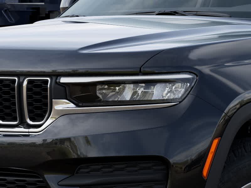 Thumbnail: 2026 Jeep Grand Cherokee - 10