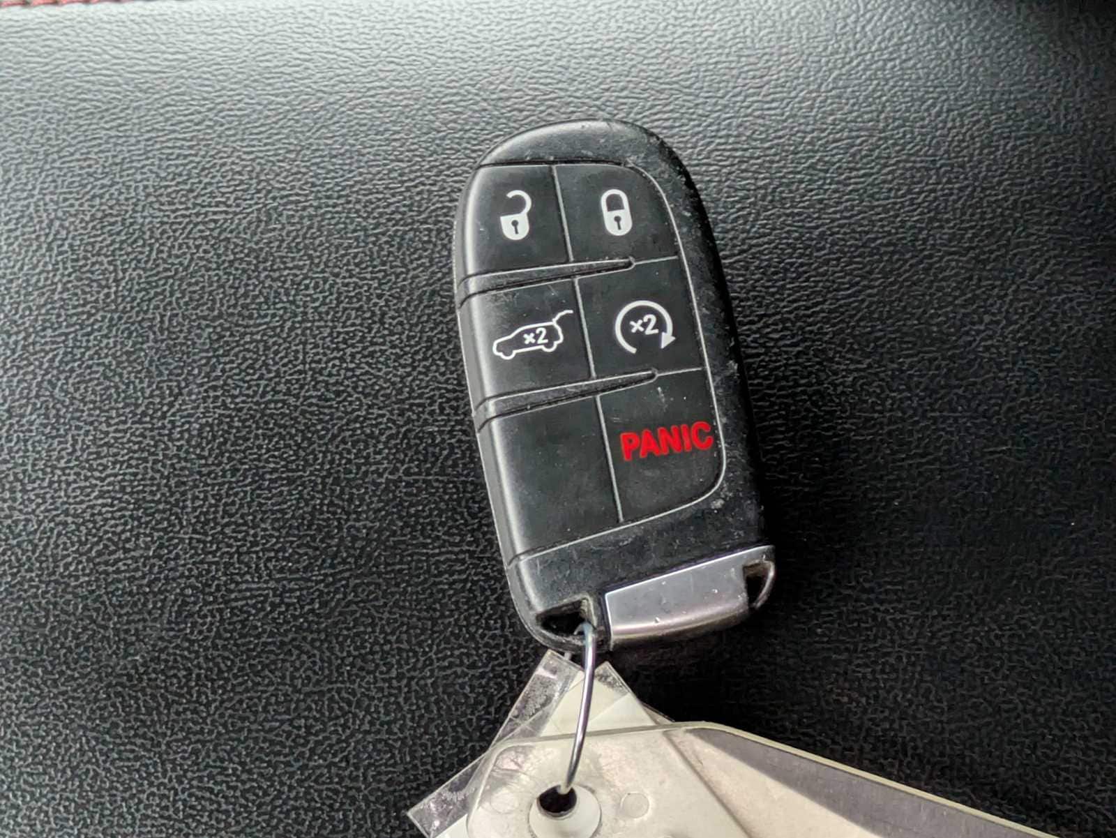 Thumbnail: 2023 Dodge Durango - 31