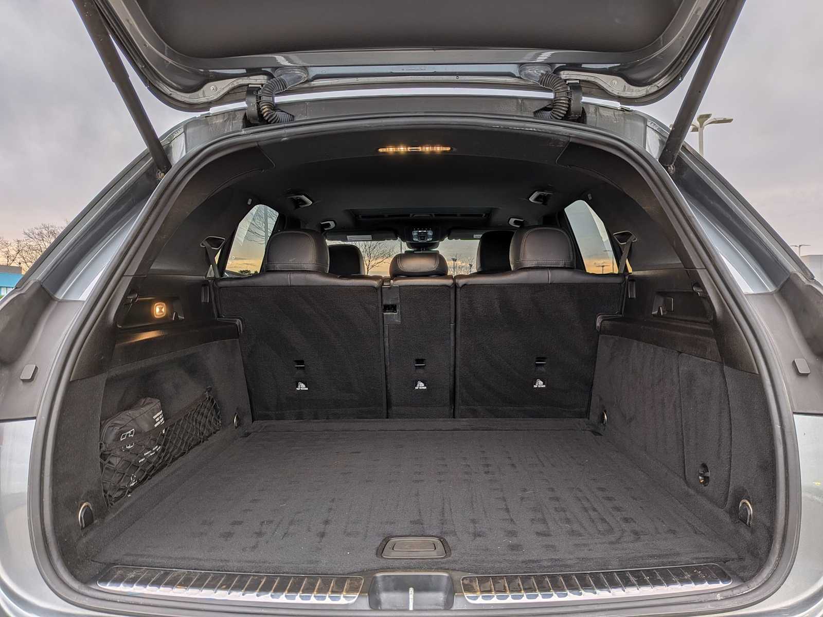 Thumbnail: 2020 Mercedes-Benz GLE - 19